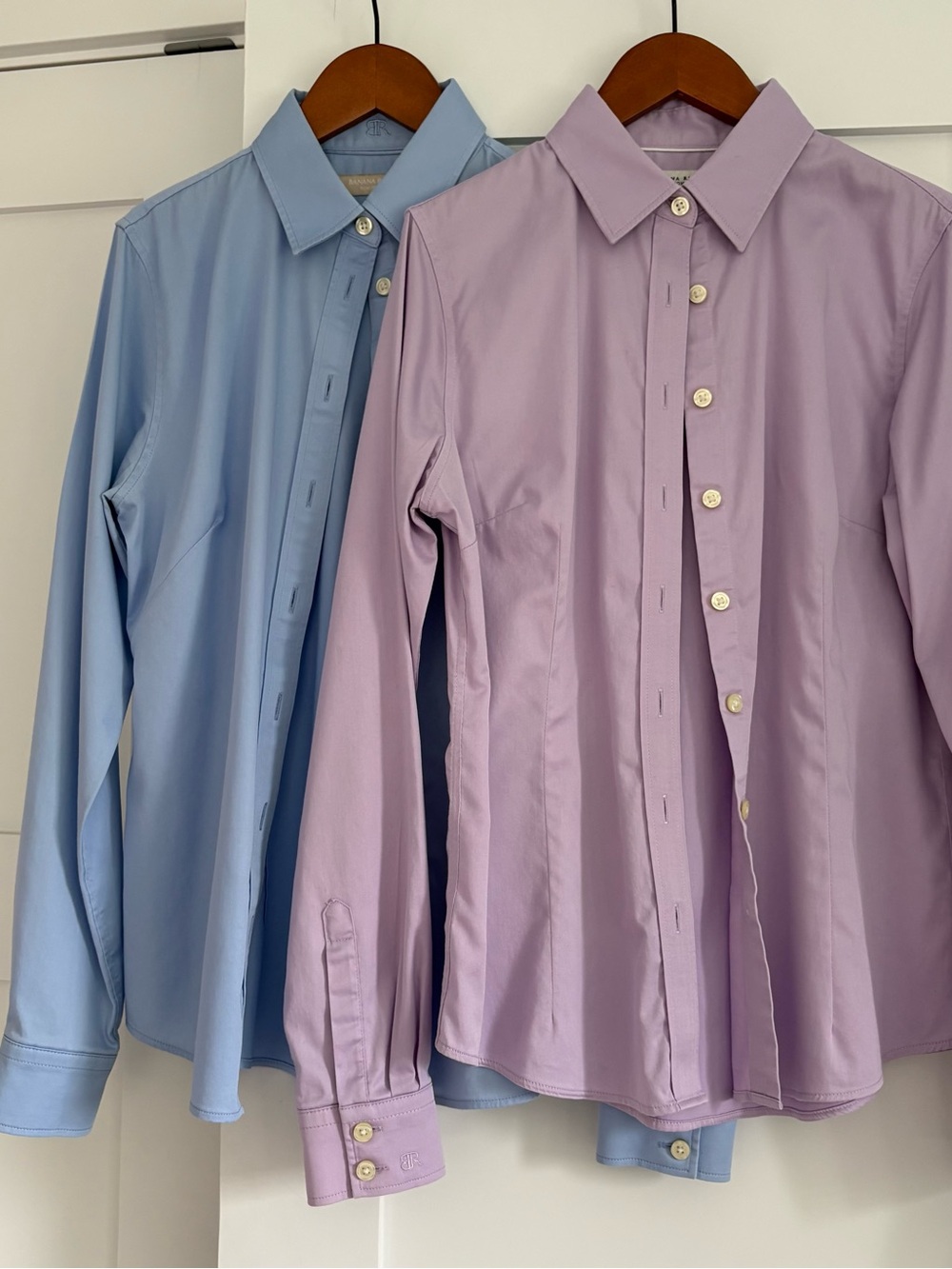 Banana Republic Non-Iron Button Down Bundle – Blue & Lavender – Size 4P